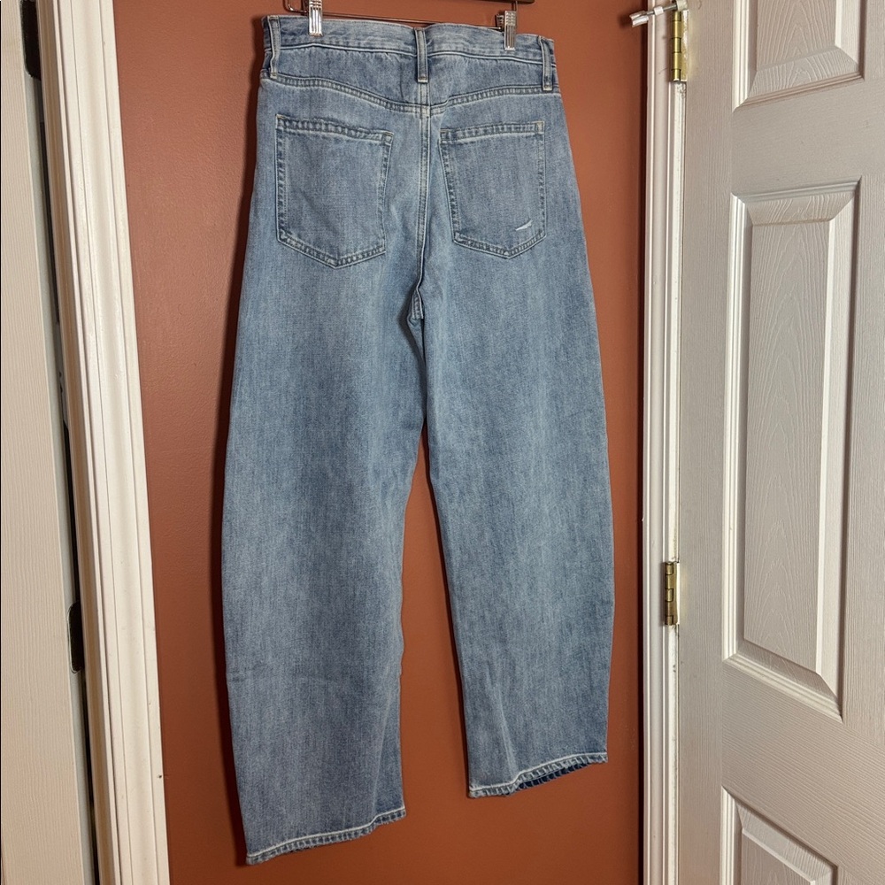 GAP Light Blue Distressed Barrel Jeans - Picture 3 of 3